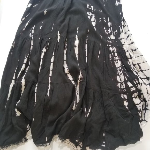 Raviya Black Swimsuit Tie-Dye-Print Swim Cover-up - Picture 5 of 9